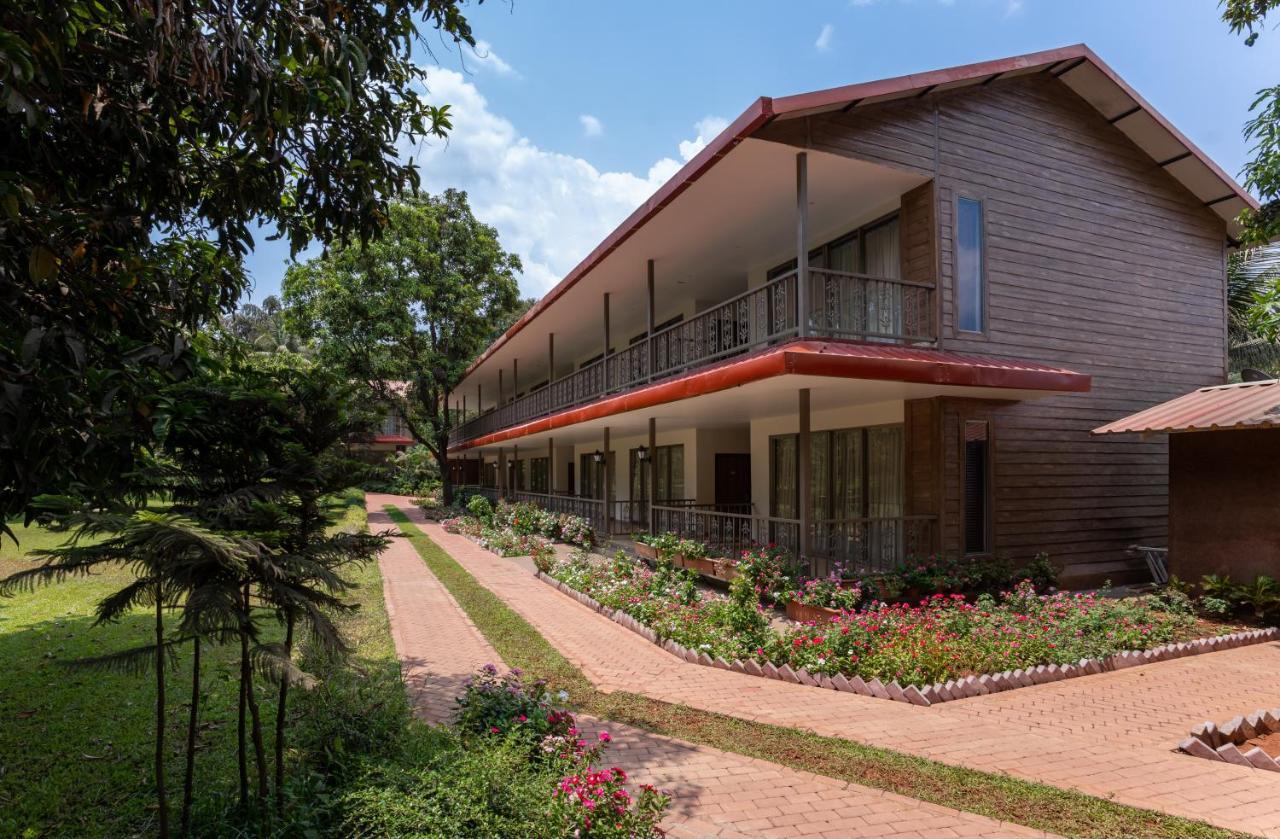 Oleander Farms, Karjat Otel Dış mekan fotoğraf