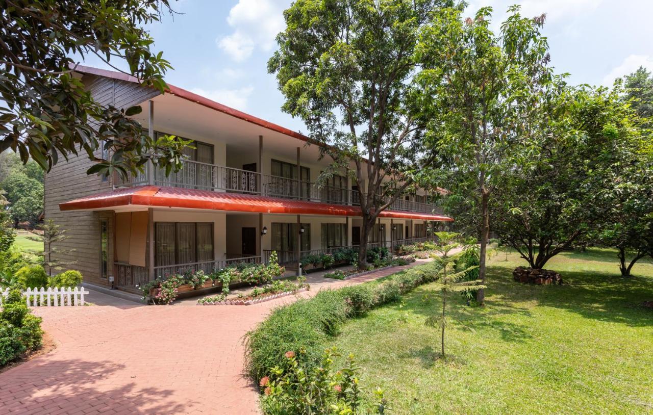 Oleander Farms, Karjat Otel Dış mekan fotoğraf
